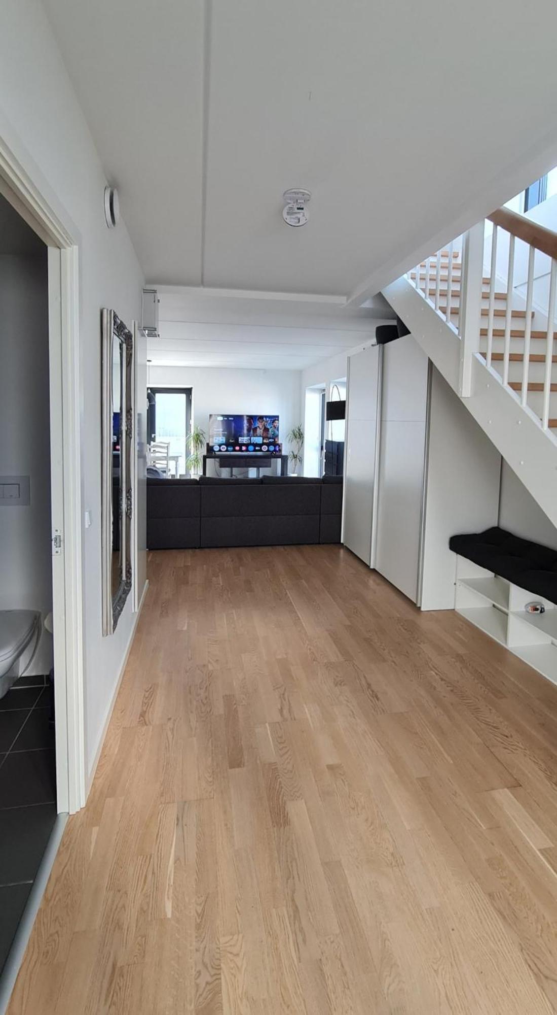 Apartment Two-story Four-room